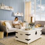 biely drevený nábytok do obývačky