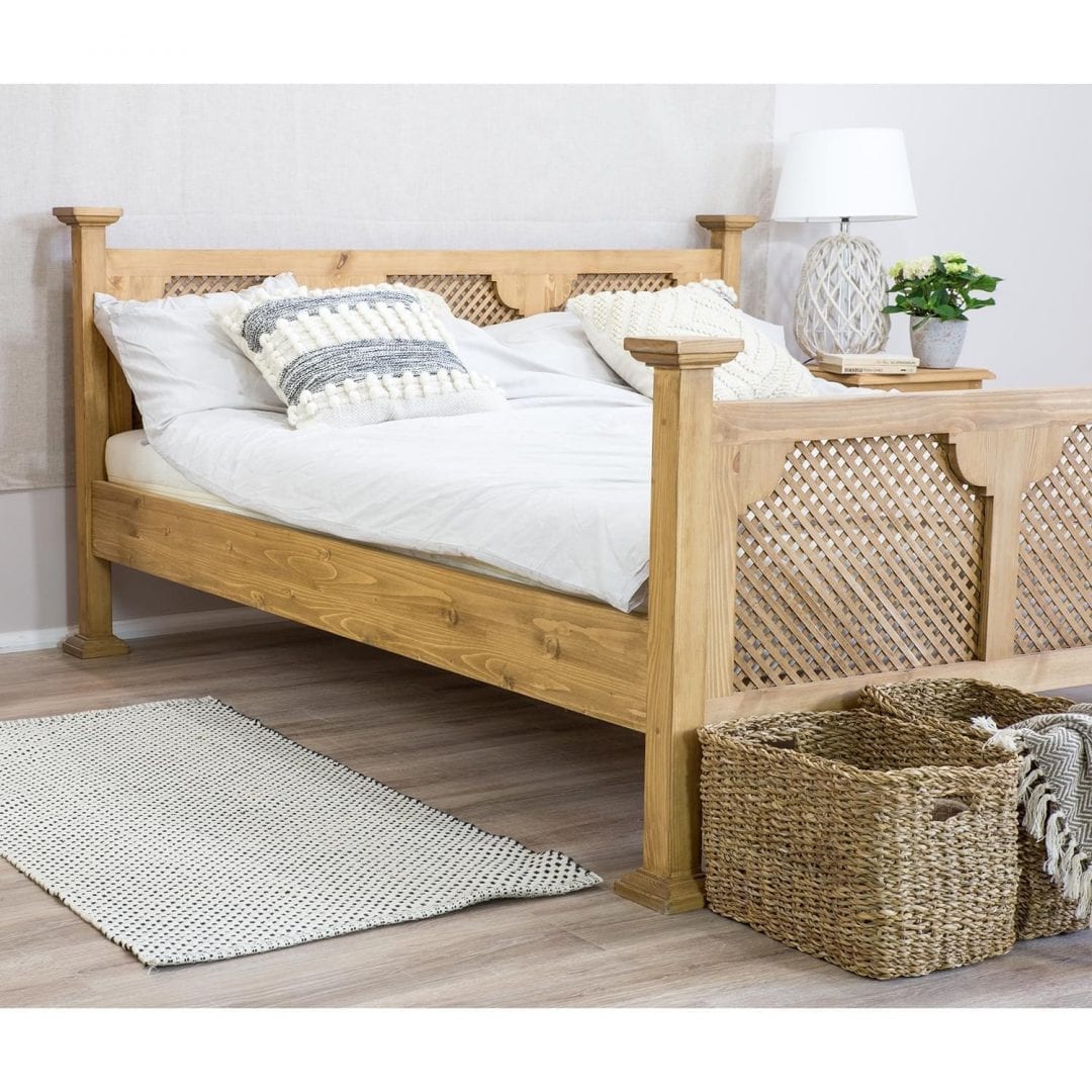 Drewniane łóżko ACC08